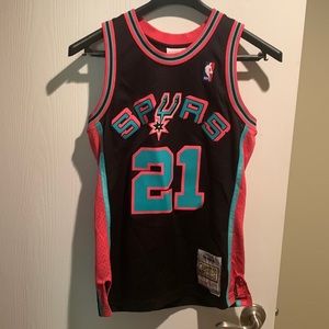 1988-99 Tim Duncan Spurs #21 Jersey size small